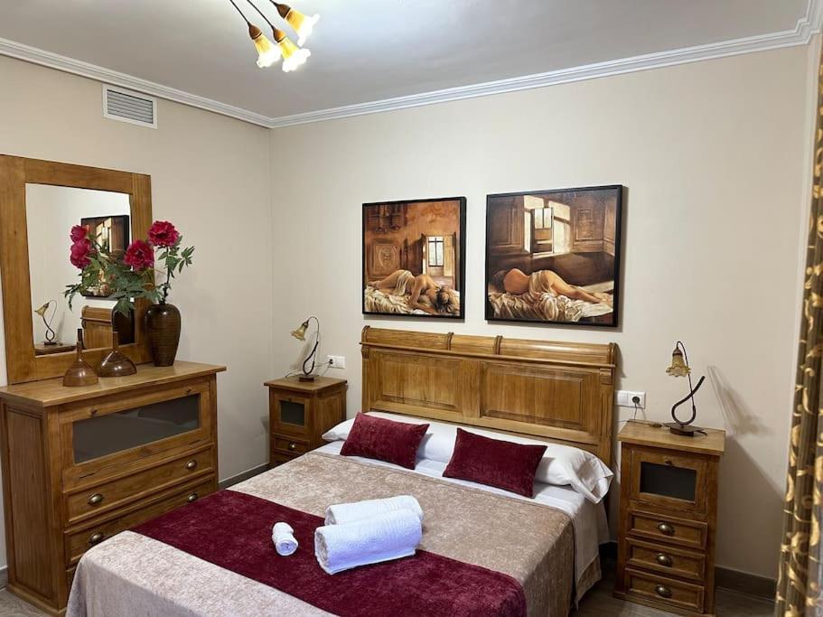 Piso En Linares Zona Centro Con Parking Gratis Appartement Buitenkant foto